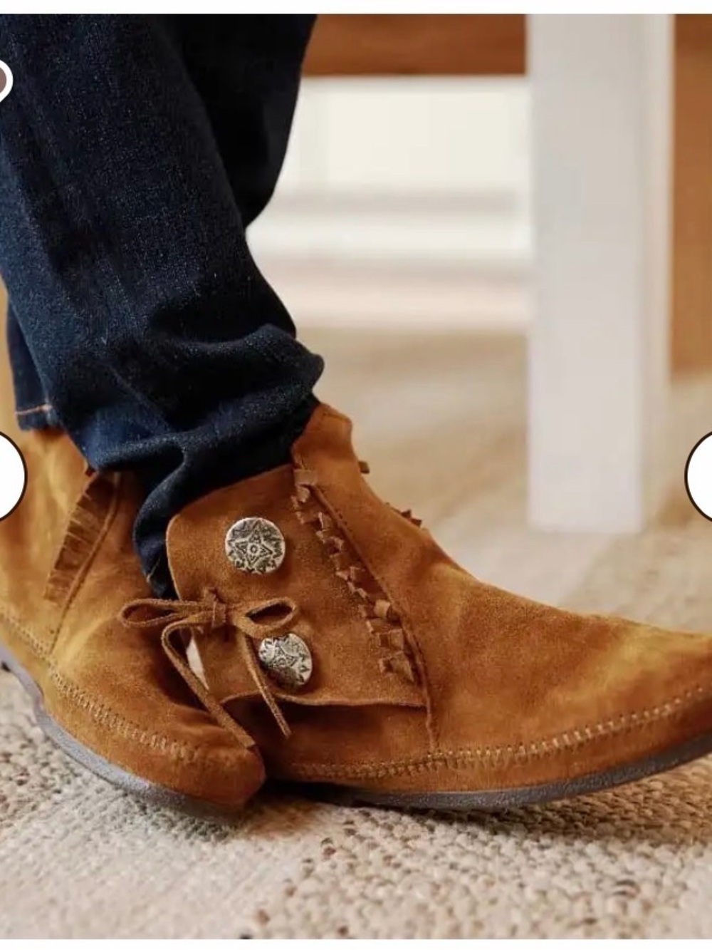 NWOT Minnetonka Men's Two Button Hardsole Boot - Picture 2 of 7